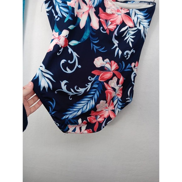 NWOT Carmen Marc Valvo Swimwear One Piece One Shoulder Keyhole Swimsuit Size 14 - Picture 10 of 13